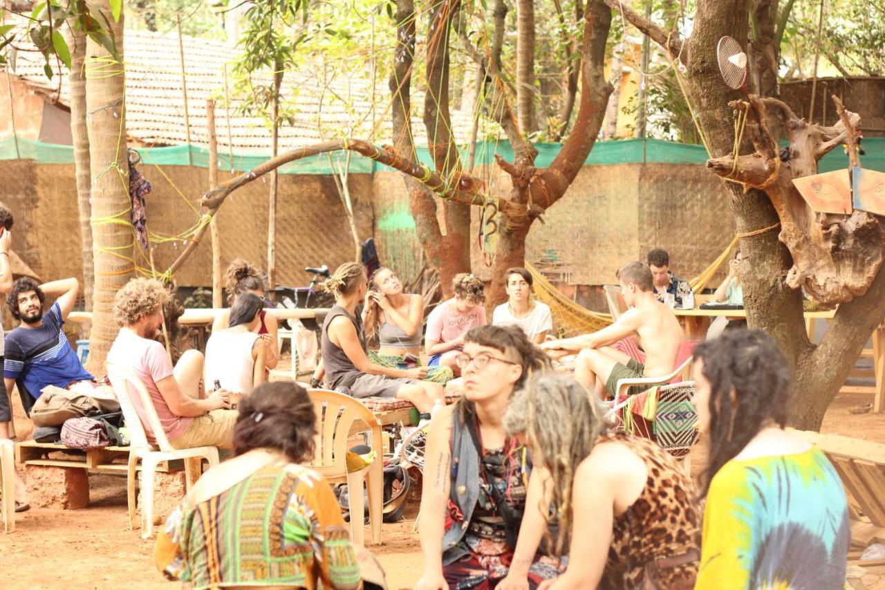 Namahstay Eco Hostel & Coworking & Art Community Space Арамбол Екстериор снимка